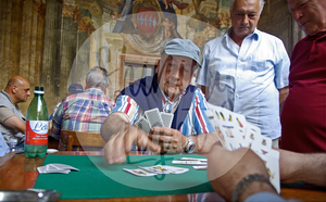 Briscola Card Player - Sorrento, Italy